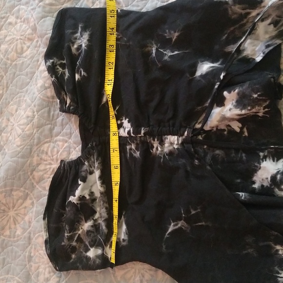 Cape Clique Tie Dye Halter - Picture 7 of 7